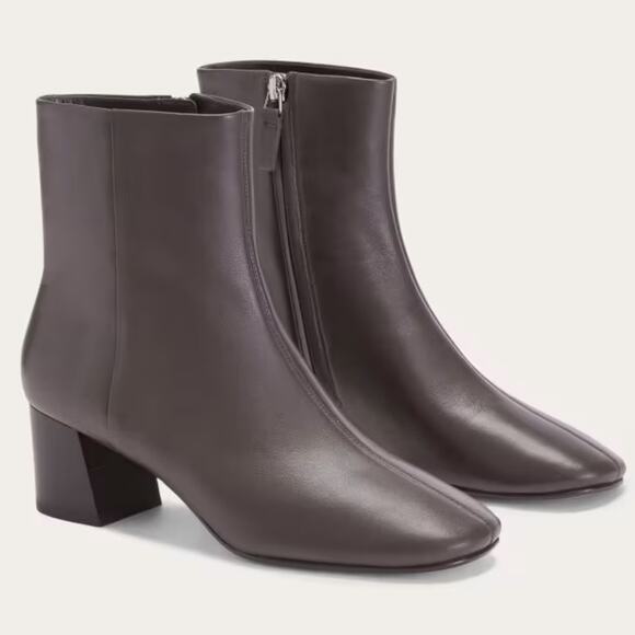 EVERLANE The Day Boot Dark Brown Italian Leather Block Heel Ankle Zip Size 8 NEW